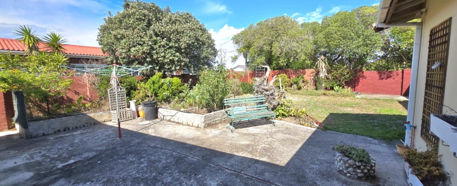 3 Bedroom Property for Sale in Franskraal Western Cape